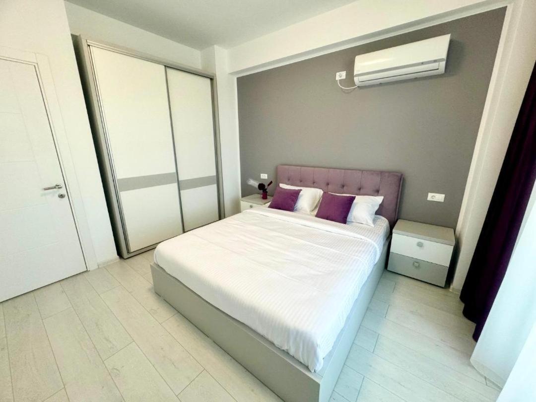 Apartament C&y Solid